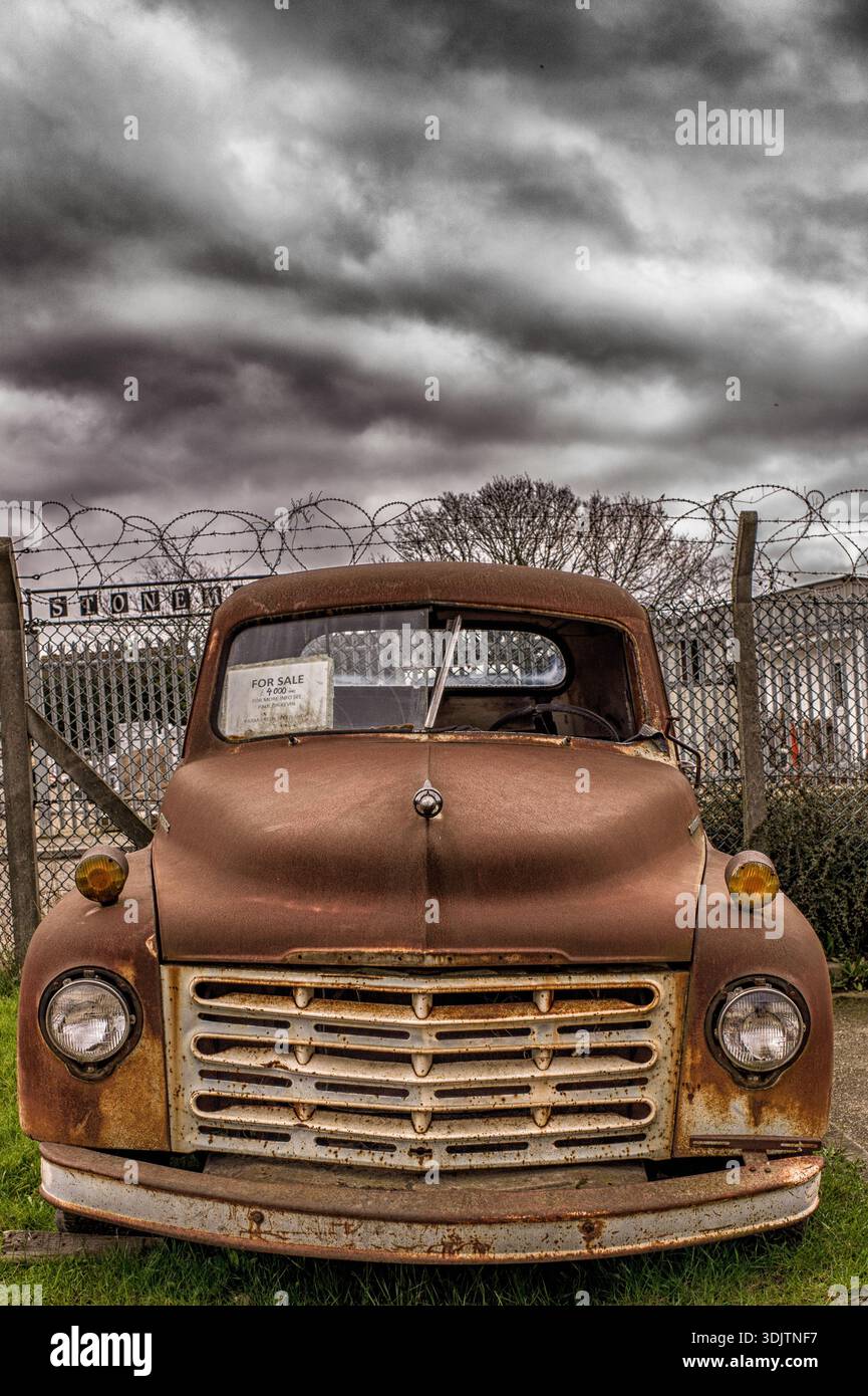 Camion Benne VÉBÉ Studebaker 1306, échelle 36 Cm, Sans Moteur, 1950, Bon état
