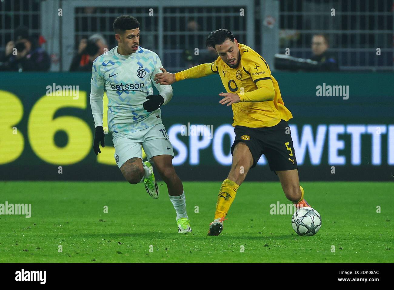 UEFA Champions League - Borussia Dortmund - Inter Milan on