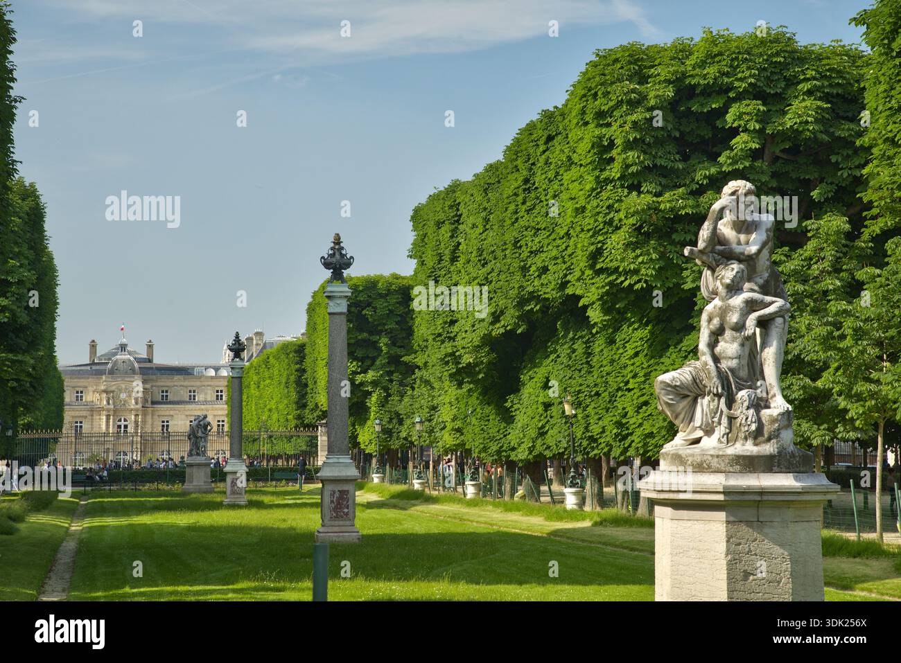 FRANCE, PARIS (75006), GARDEN OF THE GREAT EXPLORERS MARCO-POLO AND ...