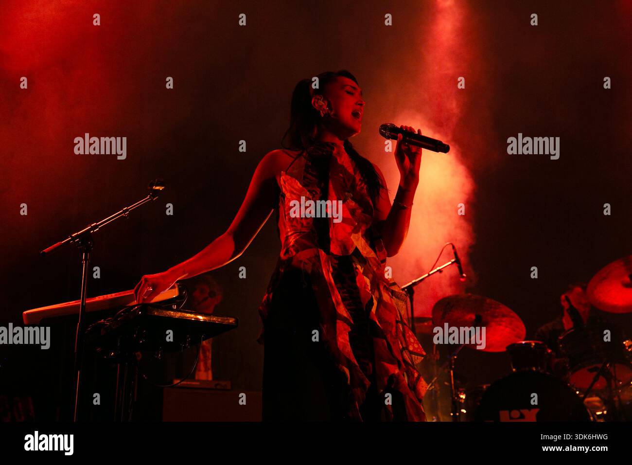 Crookes Singer Joy crookes singer hi-res stock photography and images - Alamy
