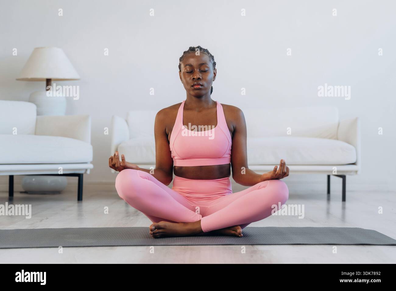 Yoga lotus black woman hi-res stock photography and images - Alamy
