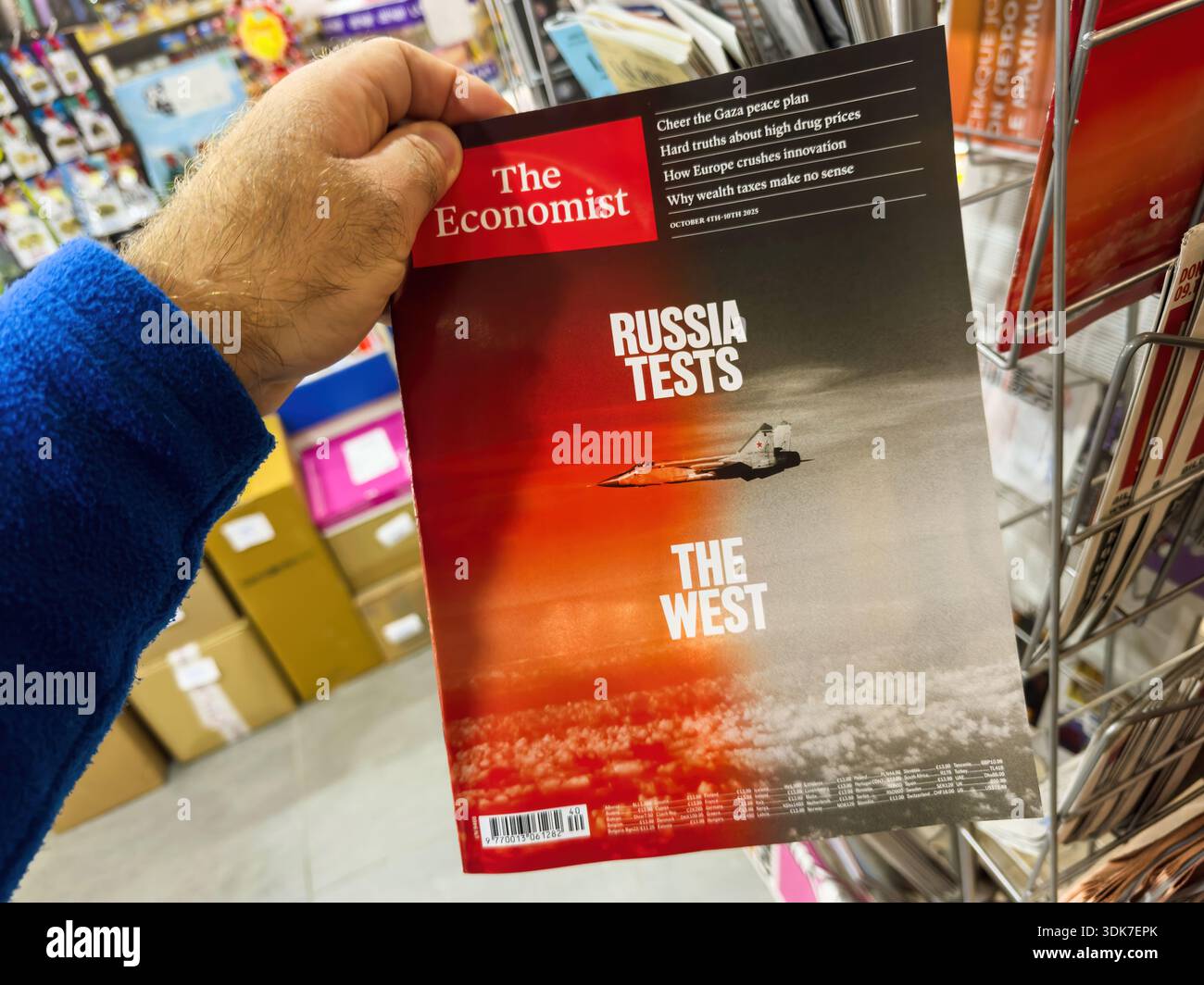 The economist cover hi-res stock photography and images - Alamy