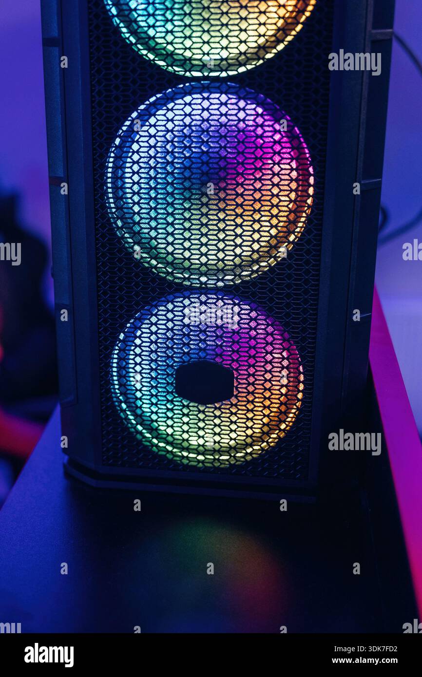 Neon people computer hi-res stock photography and images - Alamy