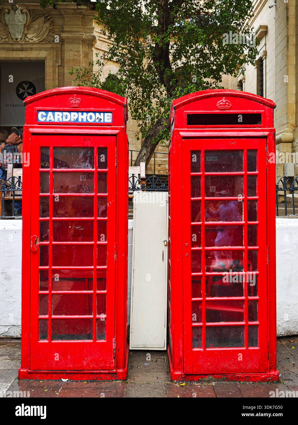 Old pay phone booths hi-res stock photography and images - Alamy