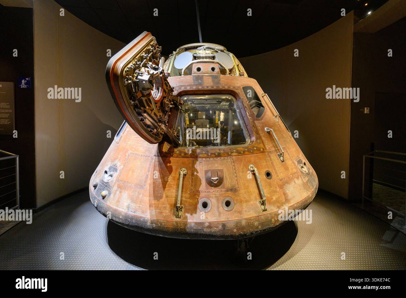 1960s nasa engineering hi-res stock photography and images - Alamy
