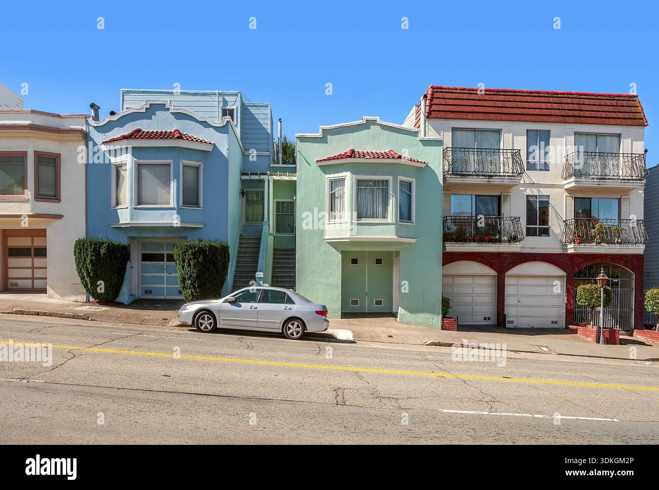 San francisco tilted house hi-res stock photography and images - Alamy