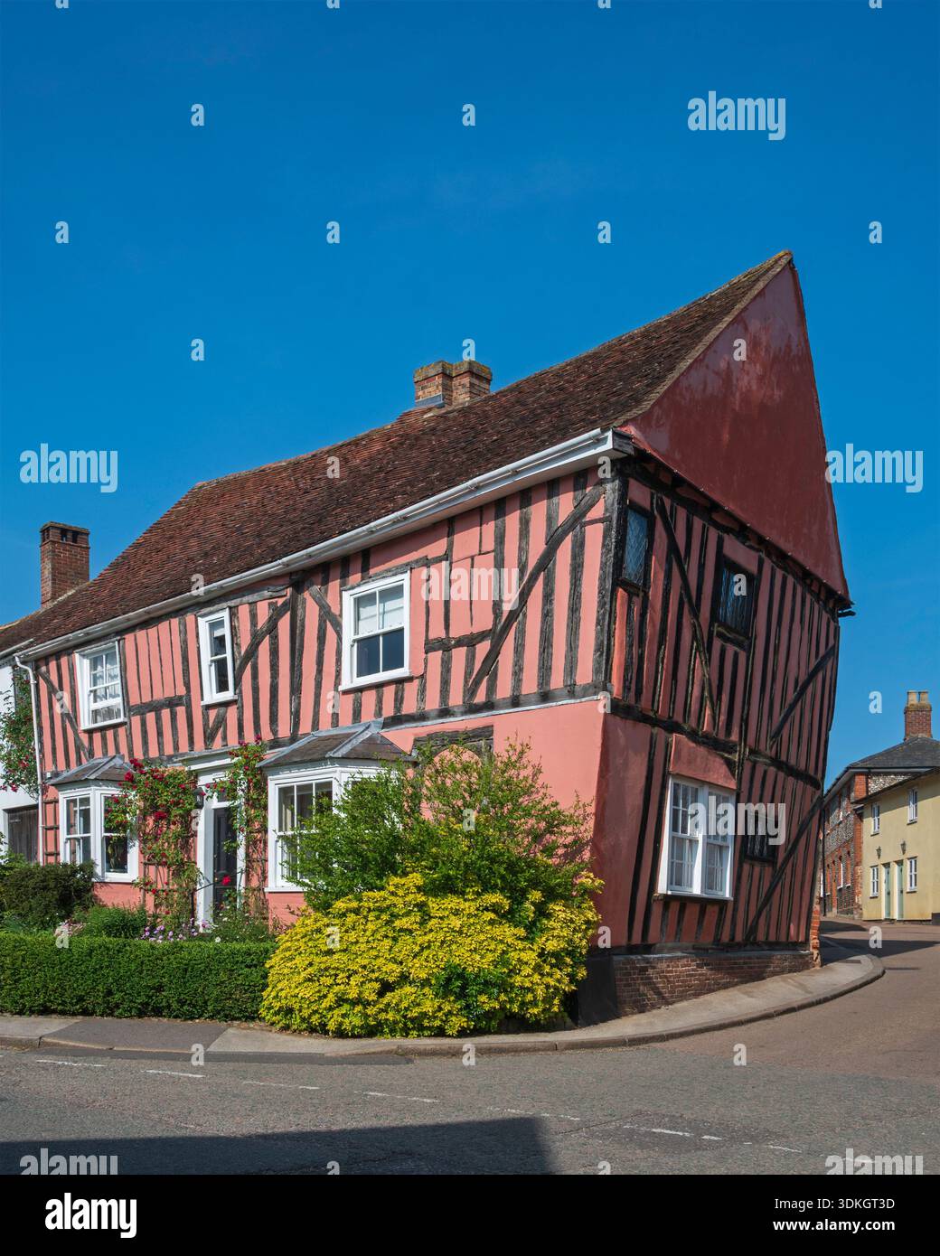 a-medieval-timber-framed-house-on-high-street-in-the-village-of