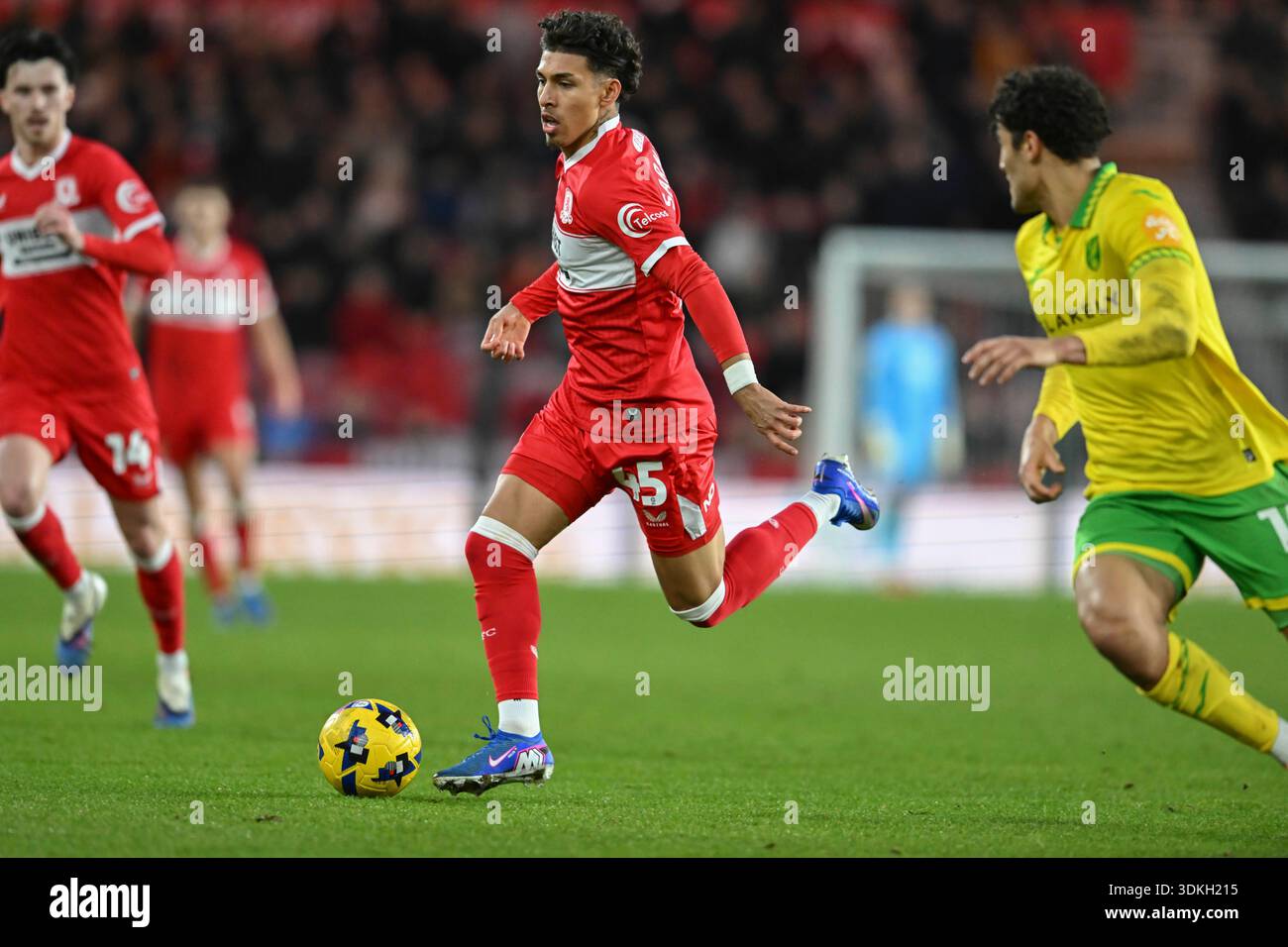 jeremy-sarmiento-of-middlesbrough-drives-forward-with-the-ball-during