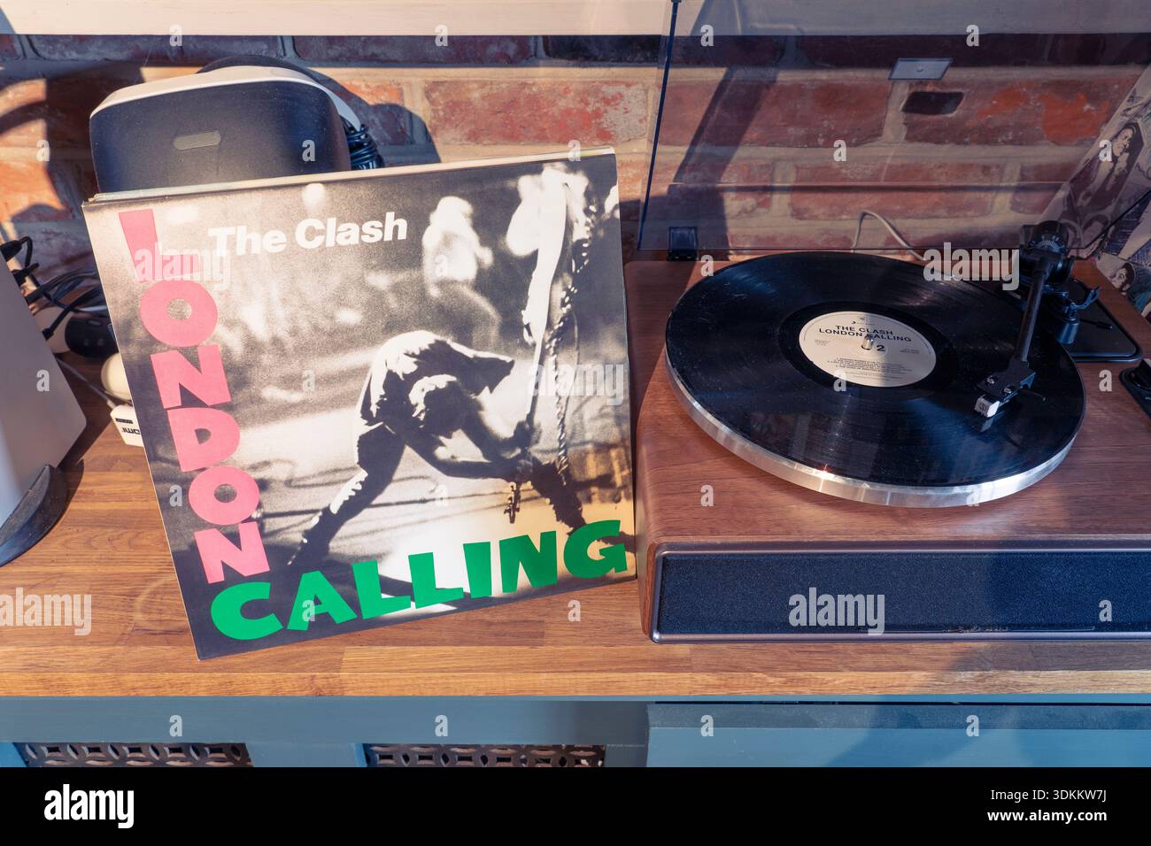 English punk group the clash hi-res stock photography and images