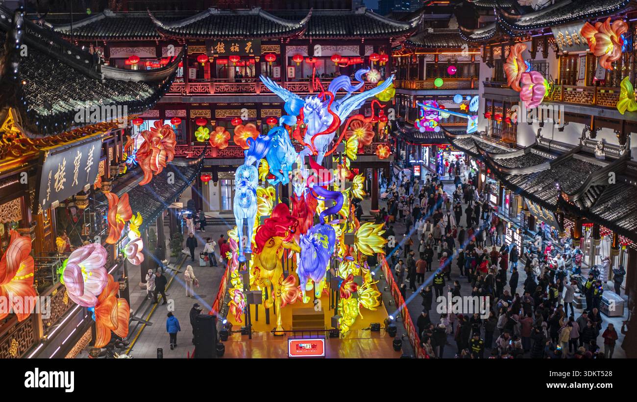 Visitors enjoy lantern displays at the 2026 Shanghai Yuyuan Folk Art ...