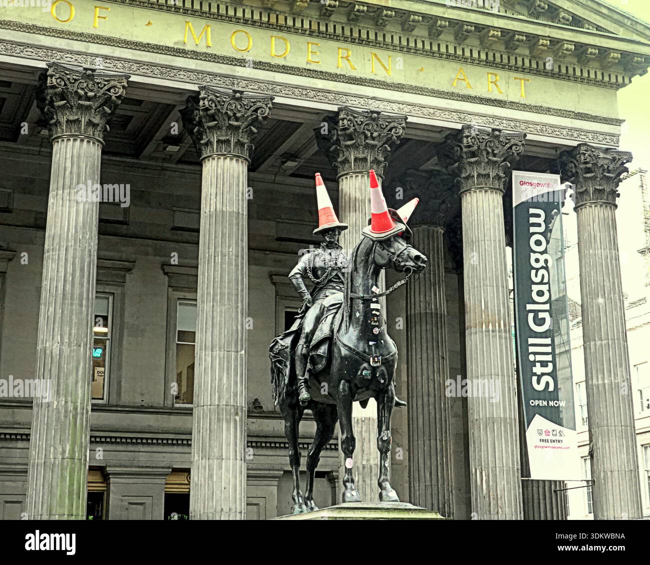 Glasgow, Scotland, UK. 2nd February, 2026. Dukes horse upstages him as ...