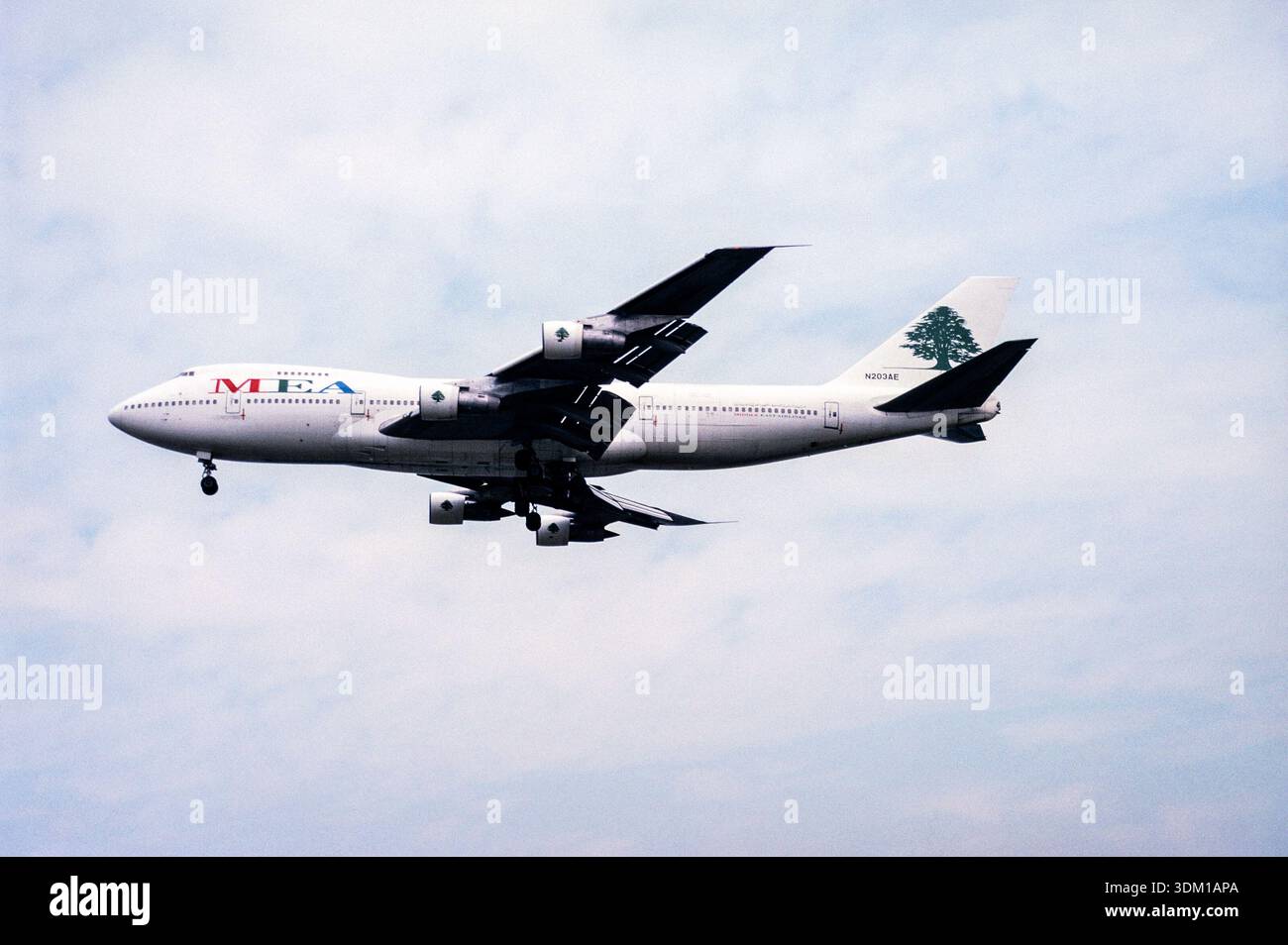 Archival american airlines hi-res stock photography and images - Alamy