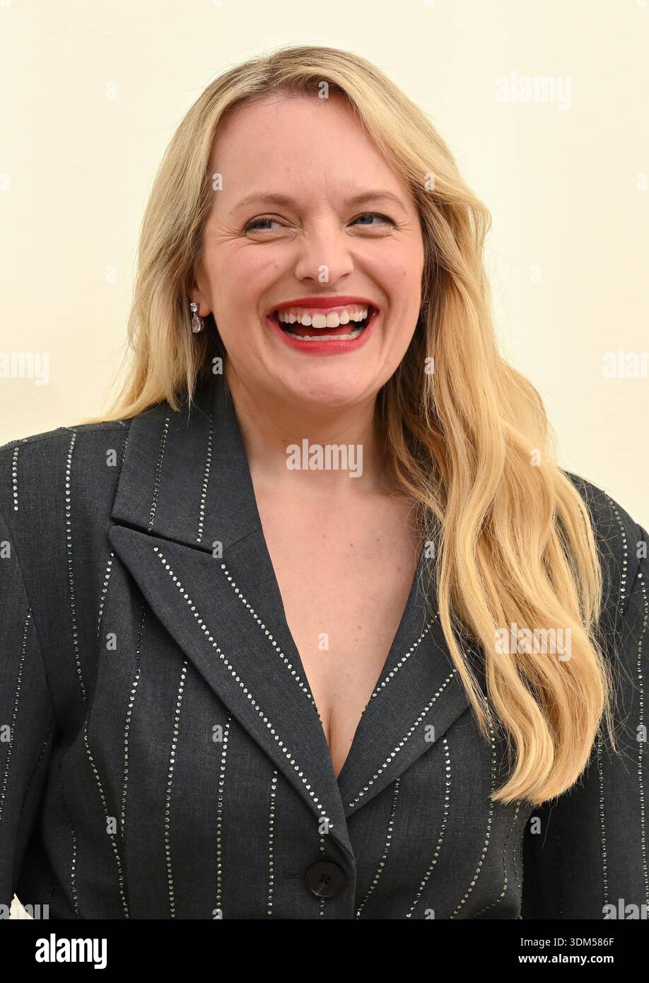 Elisabeth Moss Arriving To Apple TV Press Day At Barker Hanger On Elisabeth Moss Arriving To Apple Tv Press Day At Barker Hanger On February 03 2026 In Santa Monica Ca Lisa Oconnoraff Usacom 3DM586F