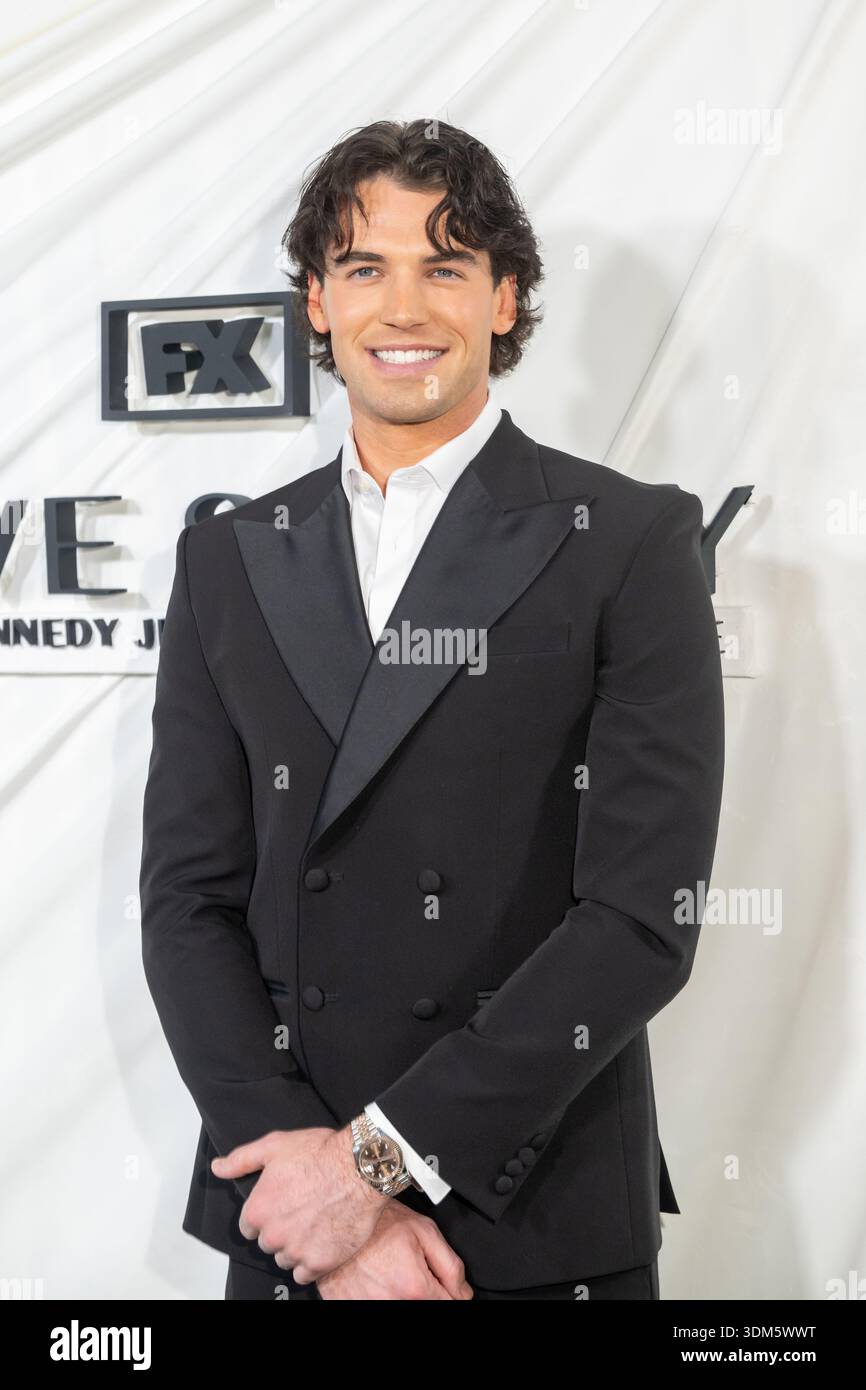 Noah Fearnley attends FX's "Love Story: John F. Kennedy Jr. & Carolyn