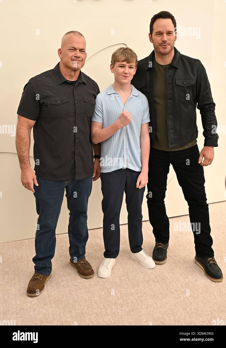 03 February 2026 Los Angeles California Jocko Willink Jude Hill 03 February 2026 Los Angeles California Jocko Willink Jude Hill Chris Pratt Apple Tv Press Day Held At Barker Hangar In Los Angeles Photo Credit Dstarbuck Admediasipa Usa 3DM63RG 