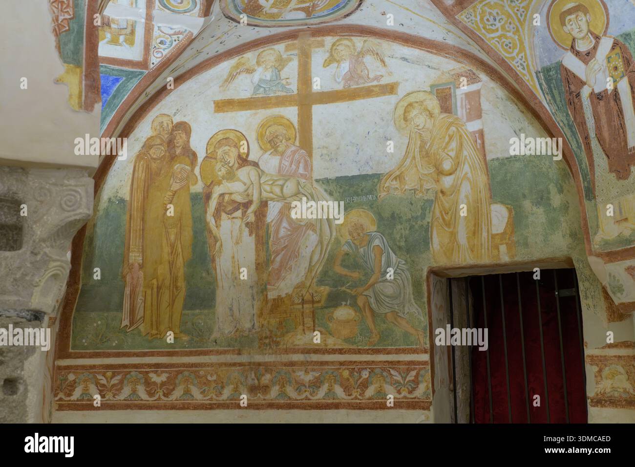 Interior romanesque crypt basilica hi-res stock photography and images ...