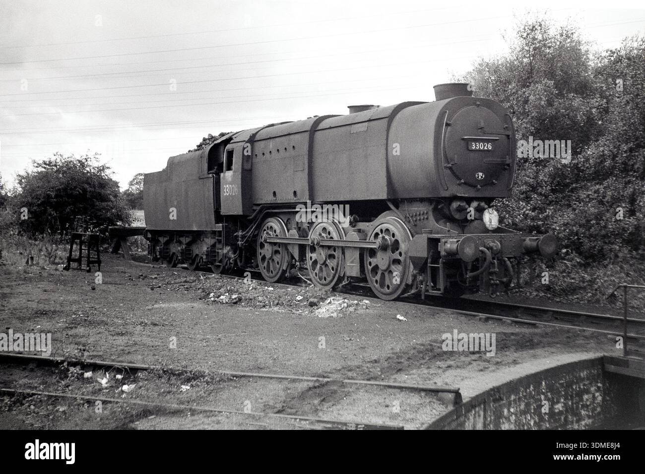 SR Bulleid Q1 Class 0-6-0 steam locomotive 33026 at the Three Bridges ...