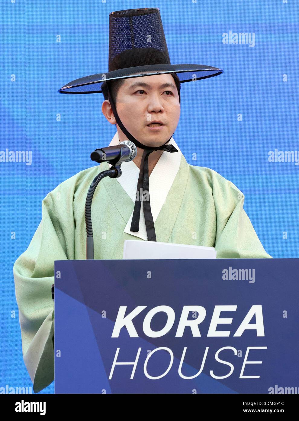 Ryu Seung-min Expresses Optimism for Badminton and Korean Olympic Success