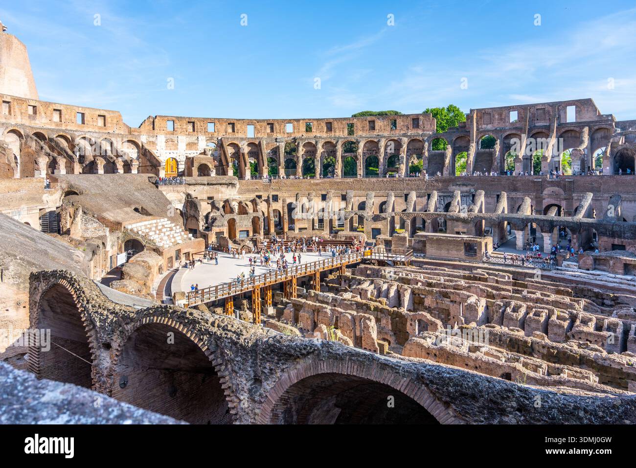 Visitors walk through roman hi-res stock photography and images - Alamy