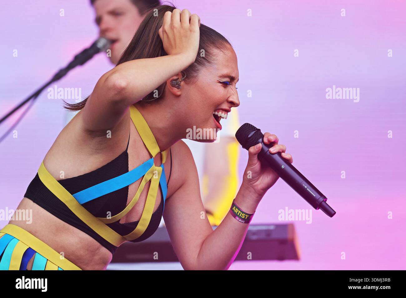 Music artist alice hi-res stock photography and images - Alamy