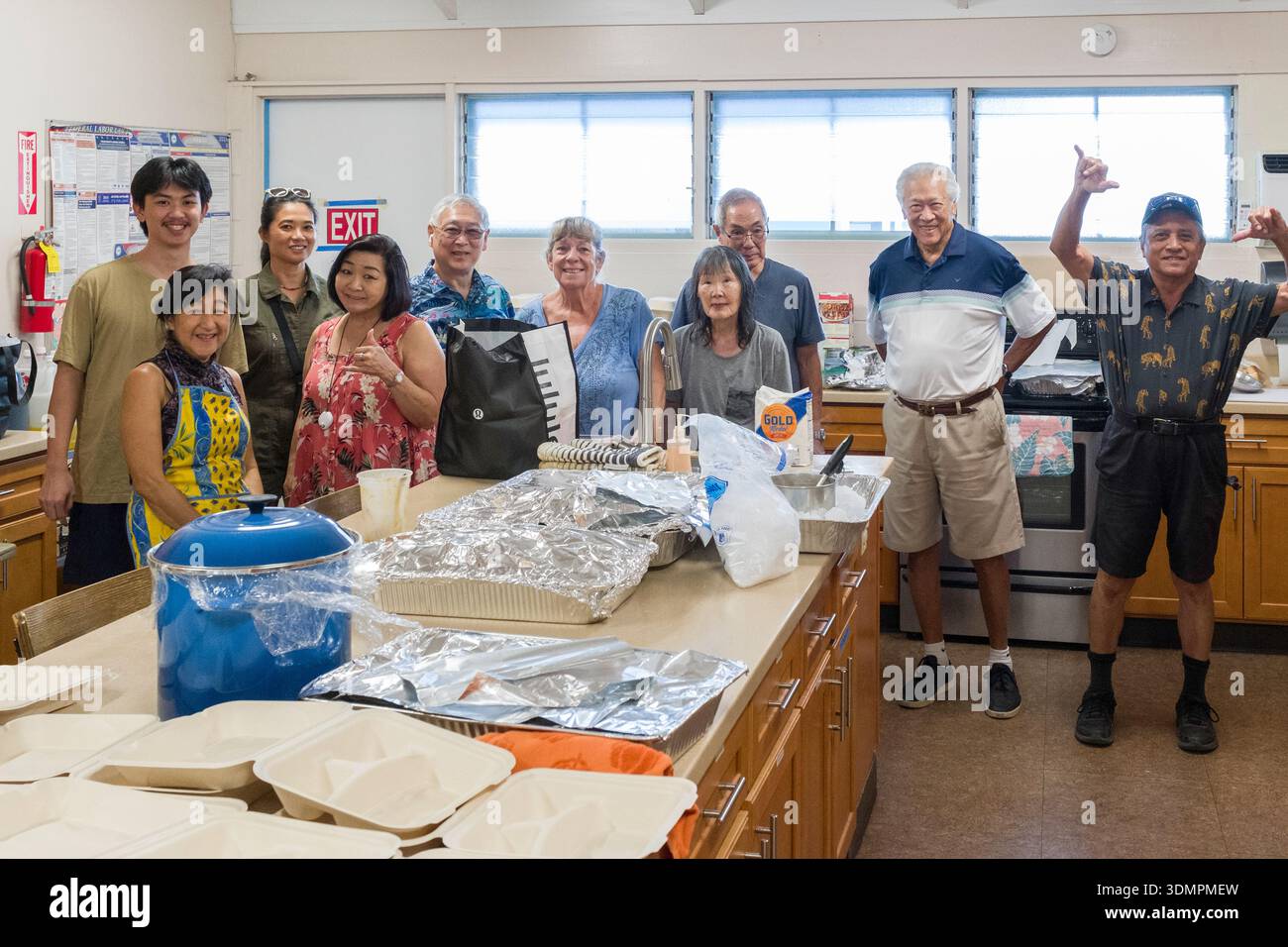 Homelessness in hawaii hi-res stock photography and images - Alamy