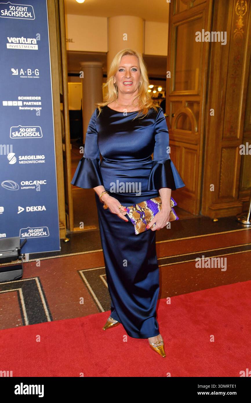 Elegantes Claudia Kleinert Alter Bild