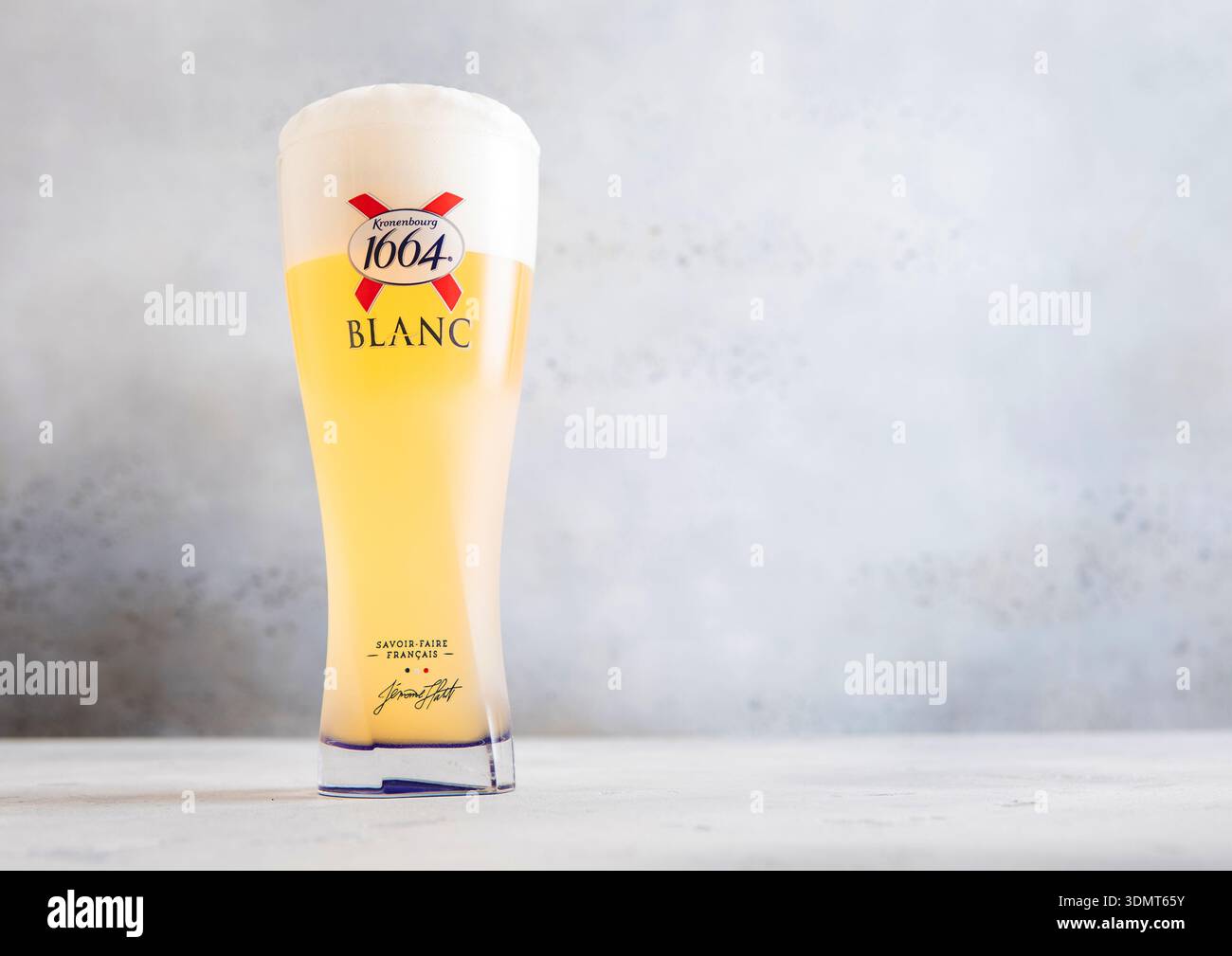 Kronenbourg brewery hi-res stock photography and images - Page 4