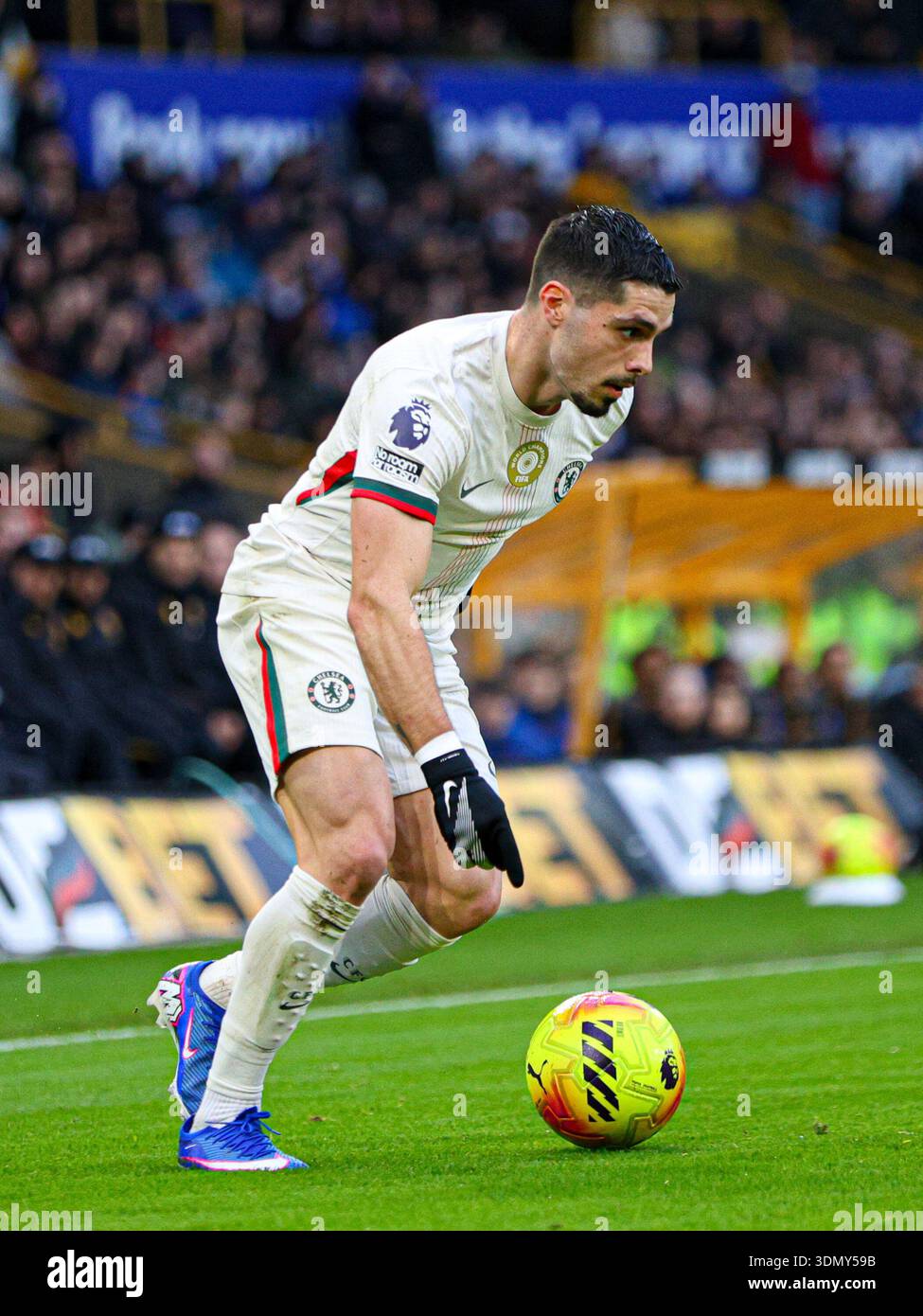 Wolverhampton, UK. 07th Feb, 2026. Pedro Neto (7 Chelsea) on the