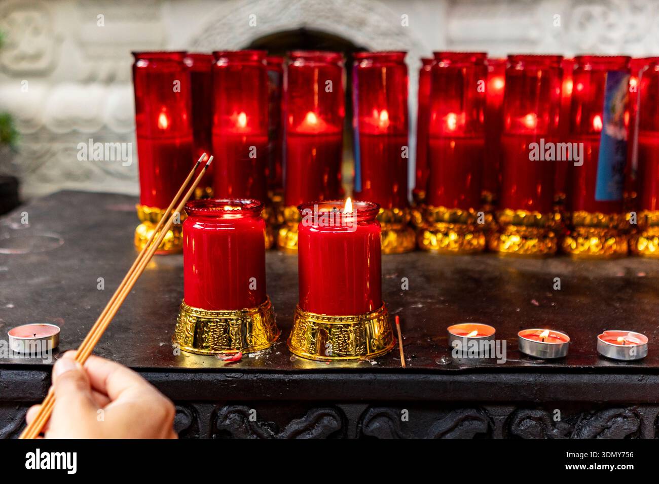 Altar of incense hi-res stock photography and images - Alamy