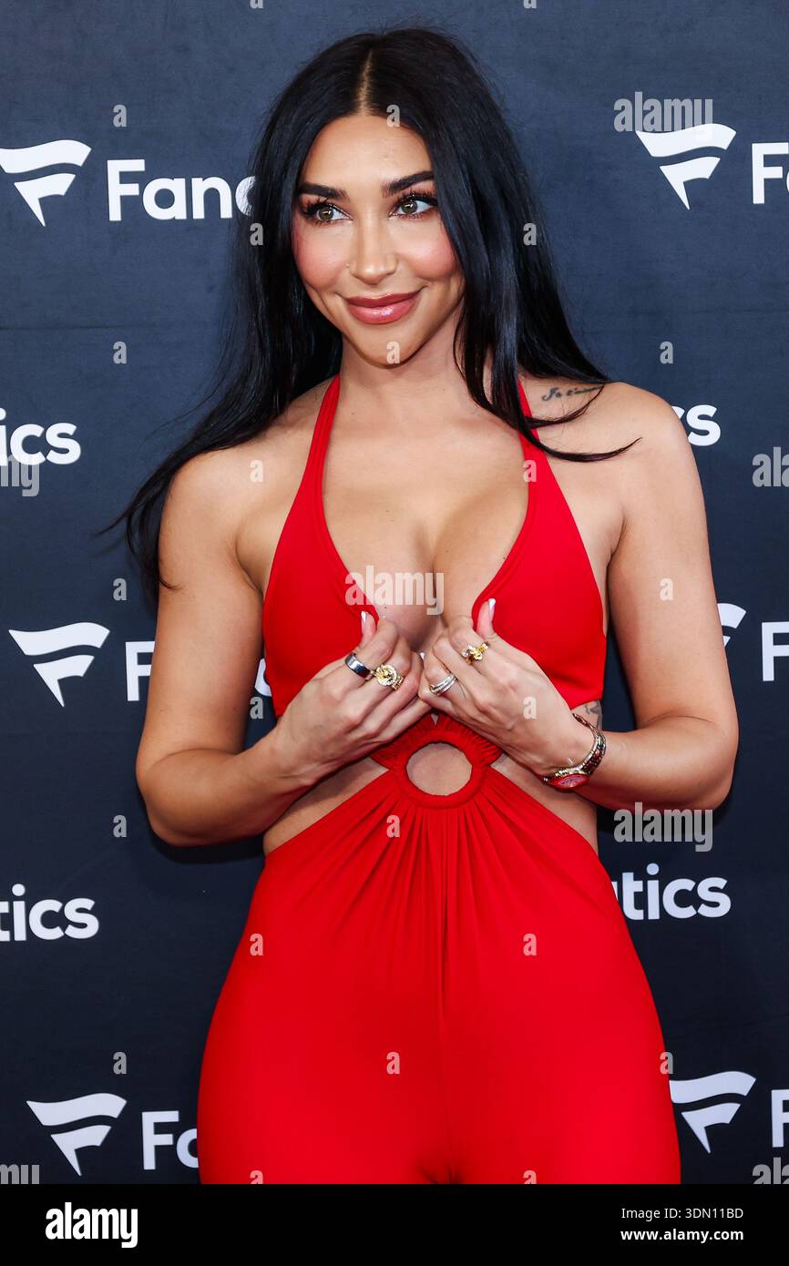 San Francisco, USA. 07th Feb, 2026. Chantel Jeffries walking on the red  carpet at Michael Rubin's Fanatics Super Bowl Party at Pier 48 in San  Francisco, California on February 7, 2026. Super