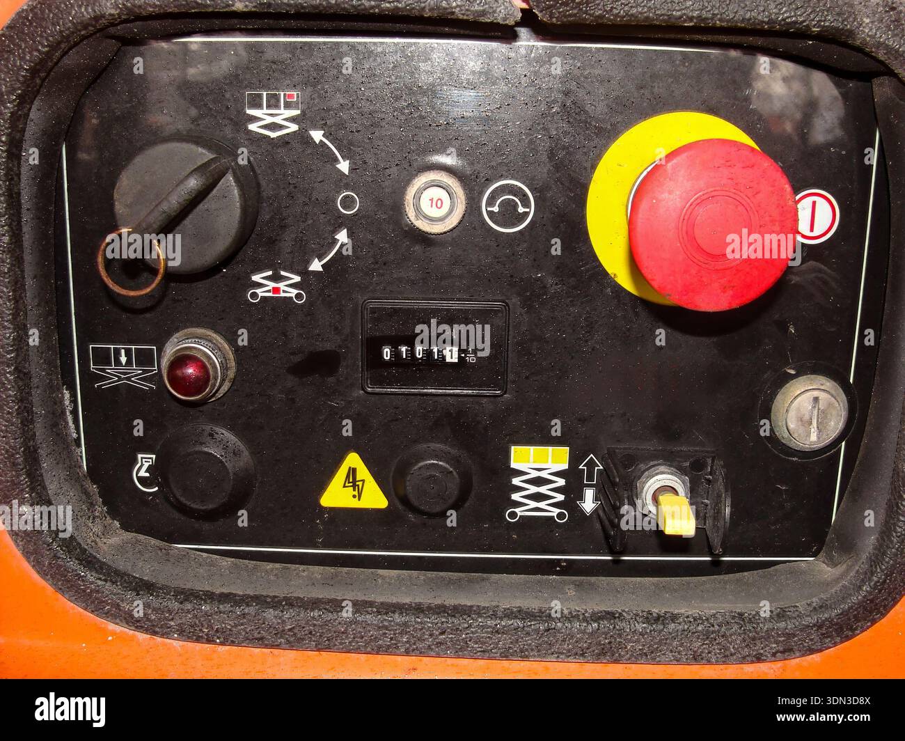 Operating switches hi-res stock photography and images - Alamy
