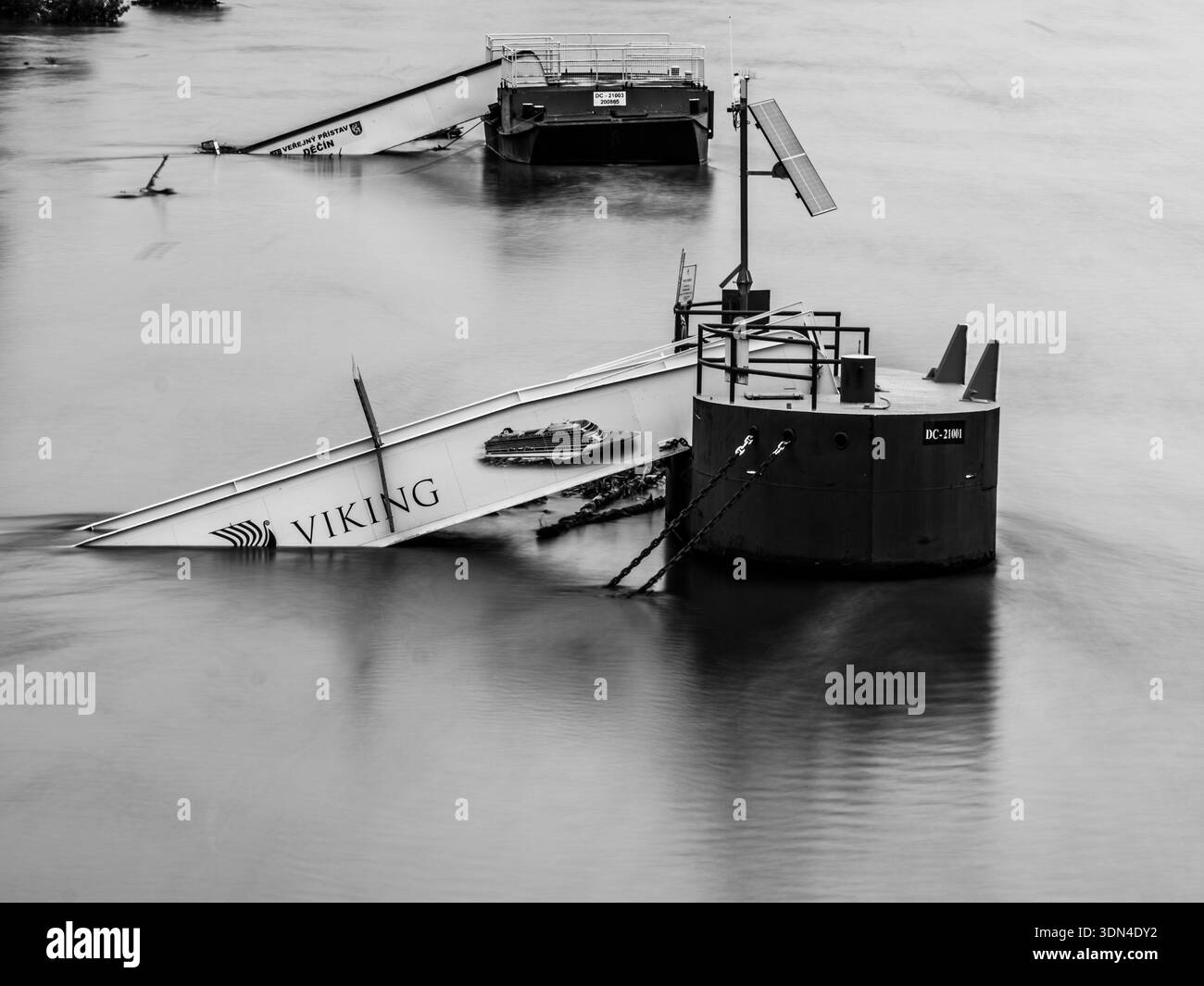 Documentary image maritime Black and White Stock Photos & Images - Alamy