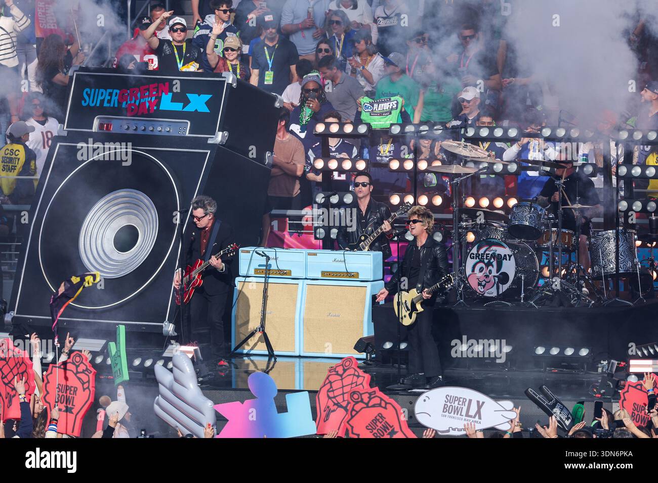 Green Day Perform Ahead Of Super Bowl LX At Levi Stadium Santa Clara Green Day Perform Ahead Of Super Bowl Lx At Levi Stadium Santa Clara California Picture Date Sunday February 8 2026 3DN6PKA 
