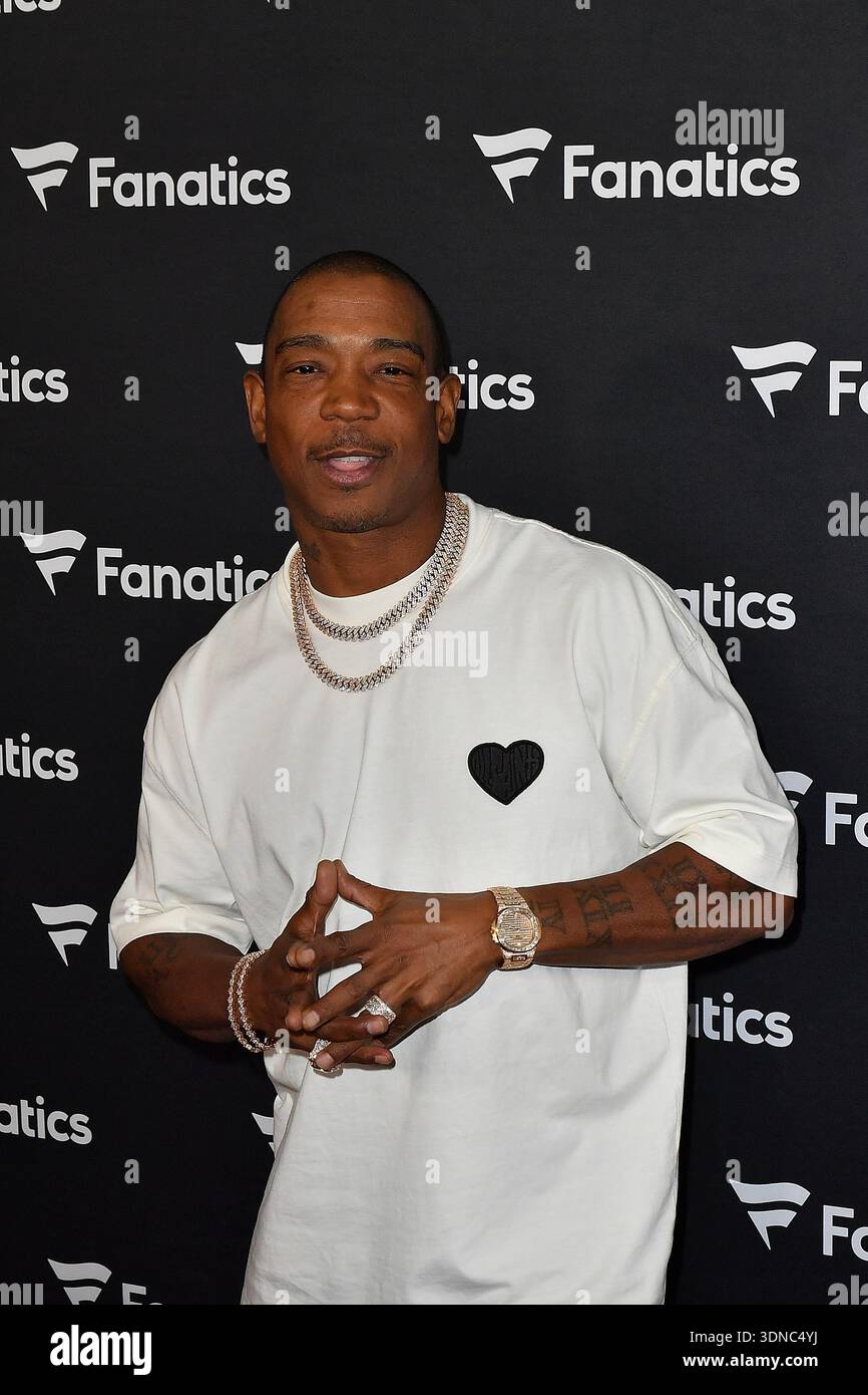 Ja Rule attends the 2026 Fanatics Super Bowl Party on February 07, 2026 ...