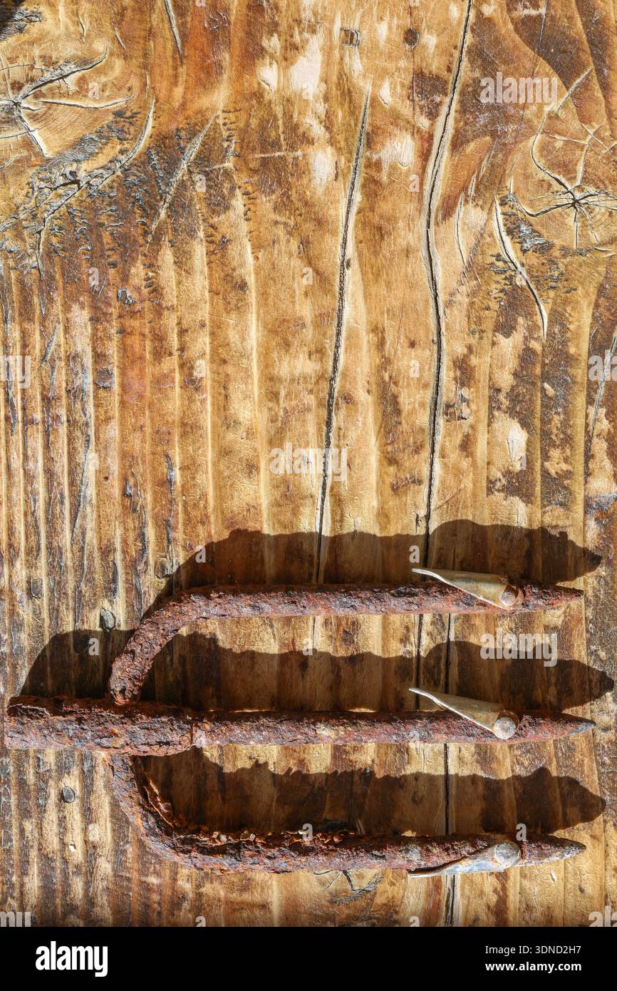 Decayed Tools Oxidized steel tips hi-res stock photography and images - Alamy