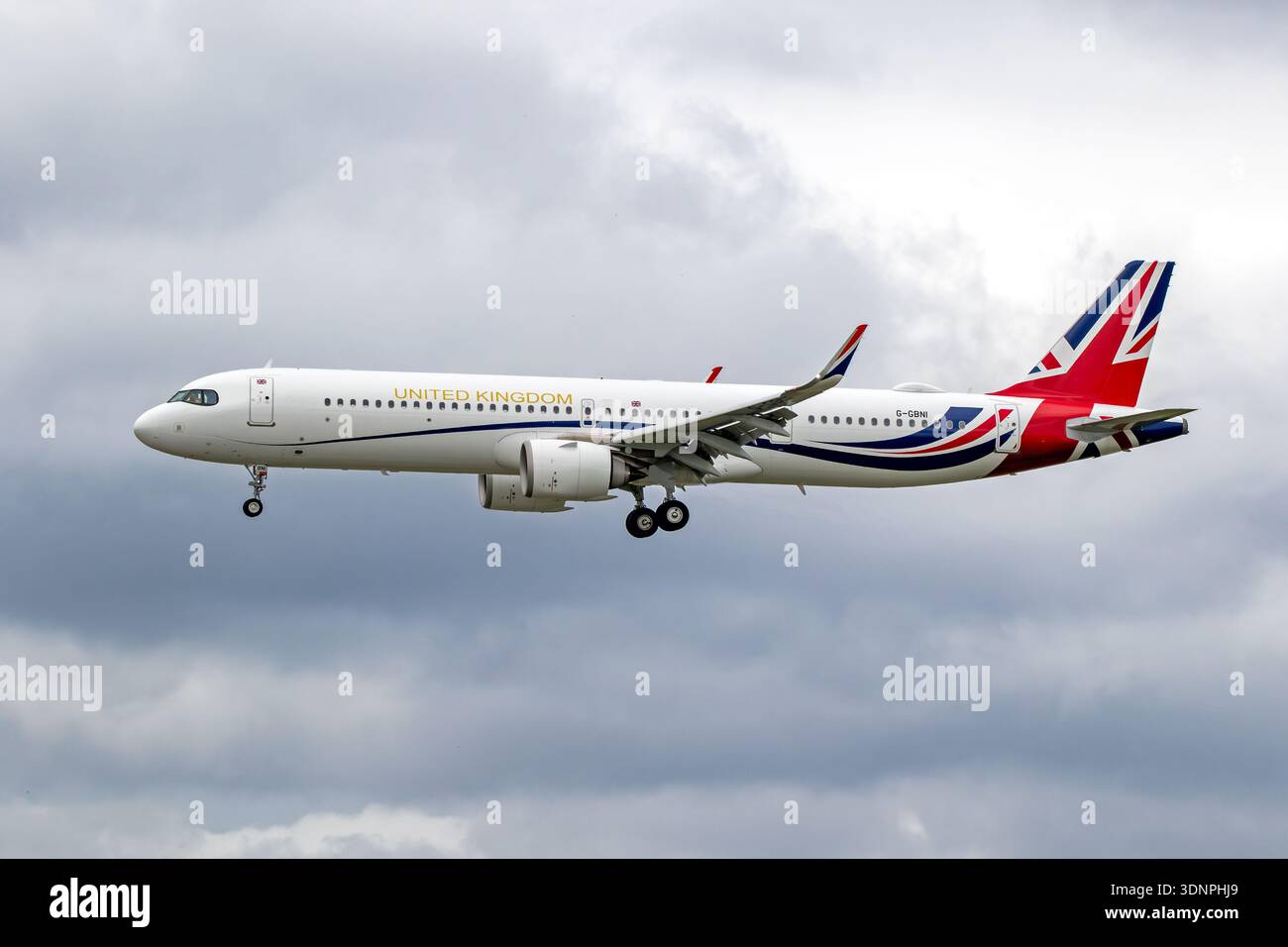 Airbus a321 neo hi-res stock photography and images - Page 2 - Alamy