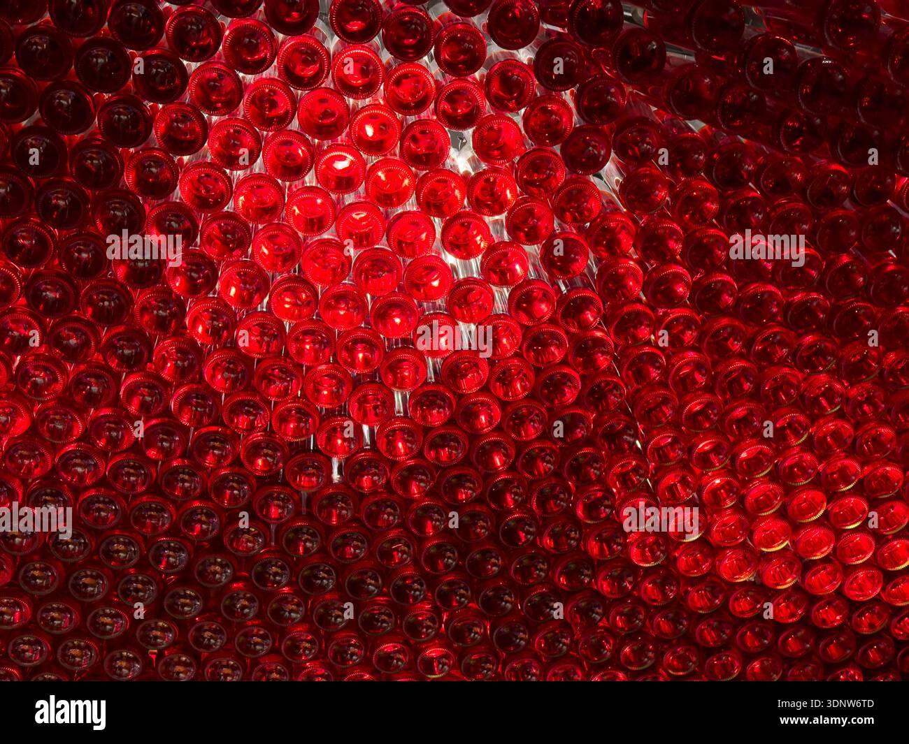 Light red texture hi-res stock photography and images - Alamy