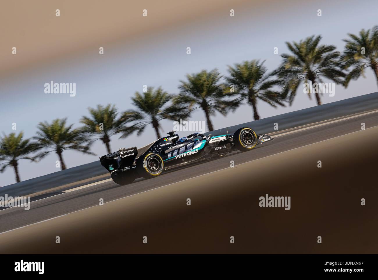 Mercedes 2026 f1 bahrain hi-res stock photography and images - Alamy