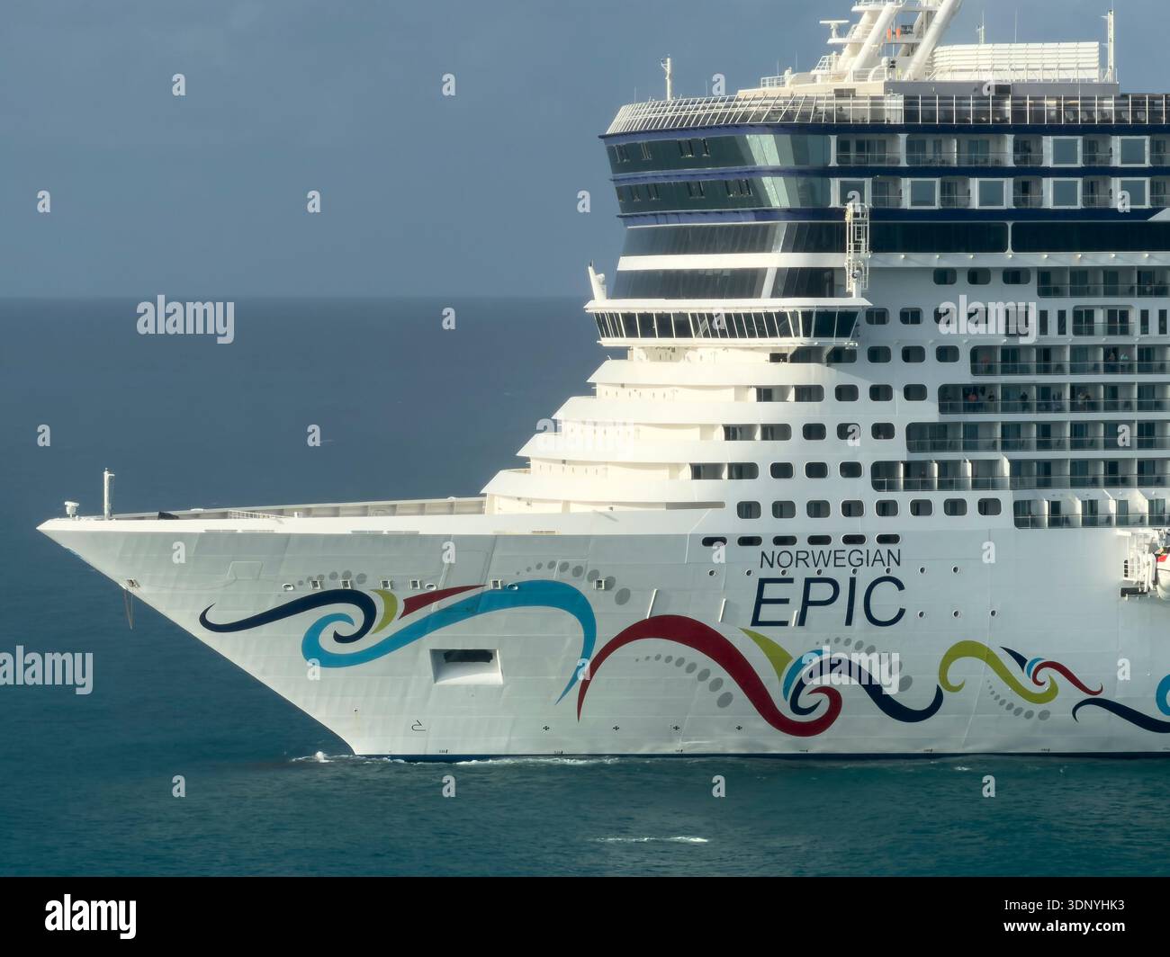 PHILIPSBURG, ST MAARTEN, CARIBBEAN - JANUARY 23, 2026: NCL Norwegian Epic cruise liner bow and command bridge sailing on the ocean - Smartphone Captured Stock Image