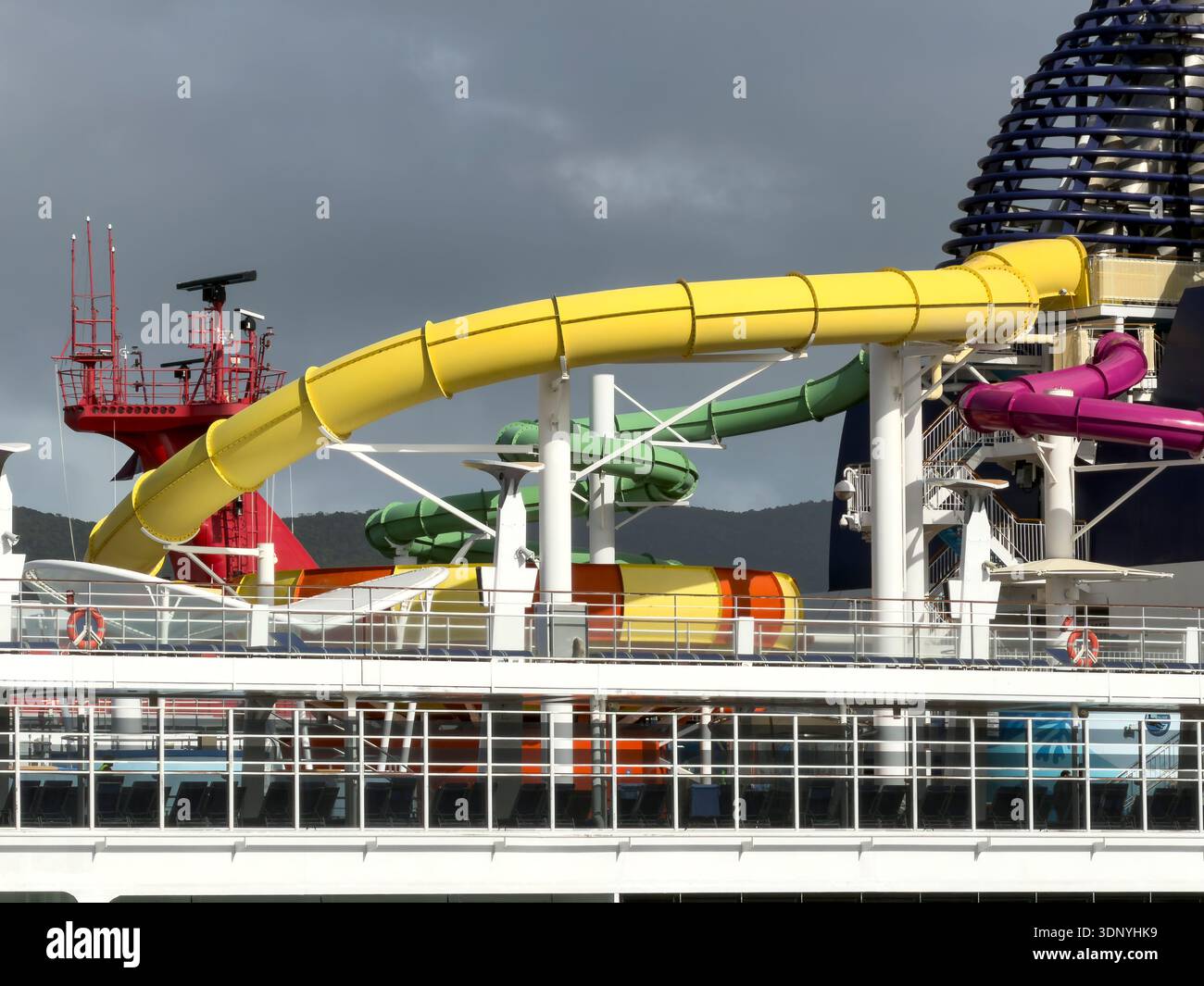 PHILIPSBURG, ST MAARTEN, CARIBBEAN - JANUARY 23, 2026: Aqua park water slide attractions on upper deck of NCL Norwegian Epic cruise liner Stock Photo