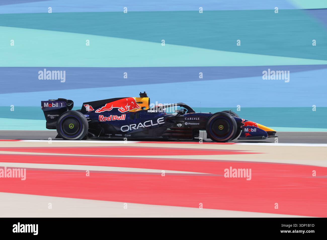 #3 Max Verstappen (NLD) Oracle Red Bull Racing (AUT) Red Bull RB22 ...