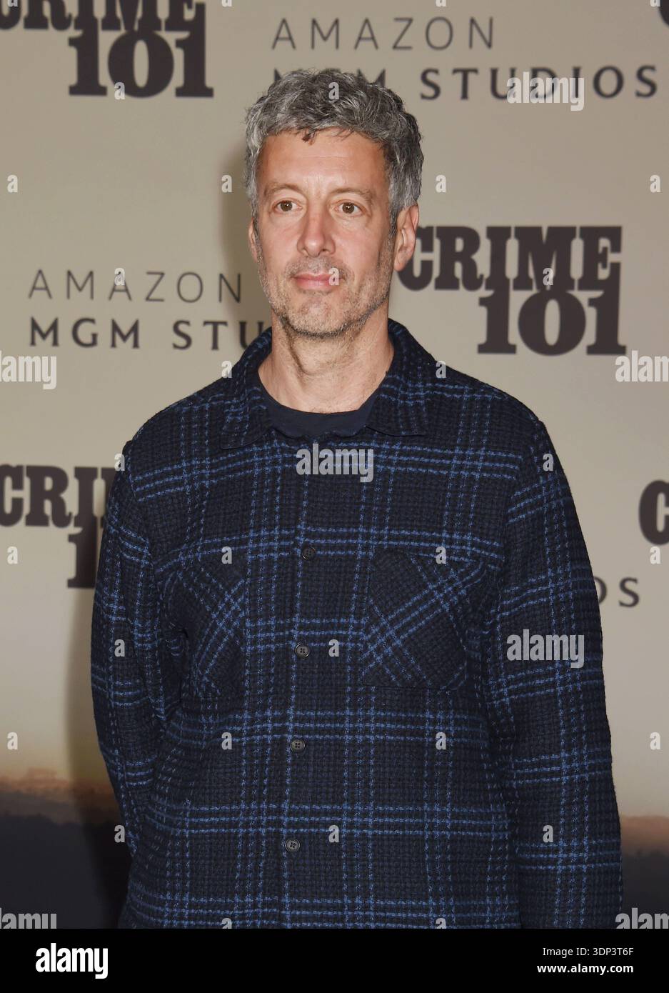 LOS ANGELES, CALIFORNIA - FEBRUARY 10: Jacob Schulsinger attends the world  premiere of Amazon MGM Studios' "Crime 101" at The United Theater on Broadw  Stock Photo - Alamy