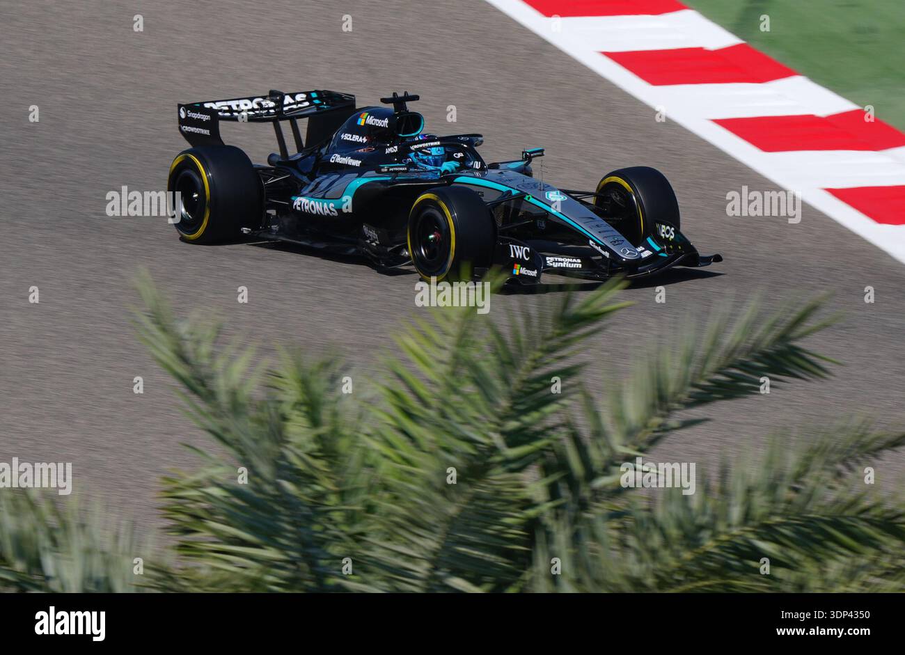 Mercedes 2026 f1 bahrain hi-res stock photography and images - Alamy