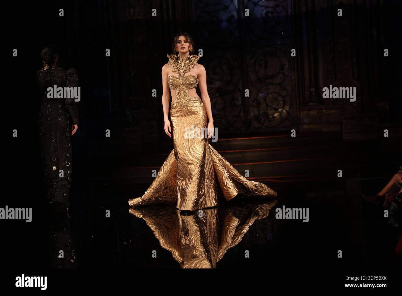 power fashion dresses Evening Gowns – Lee's Fashions main image 1