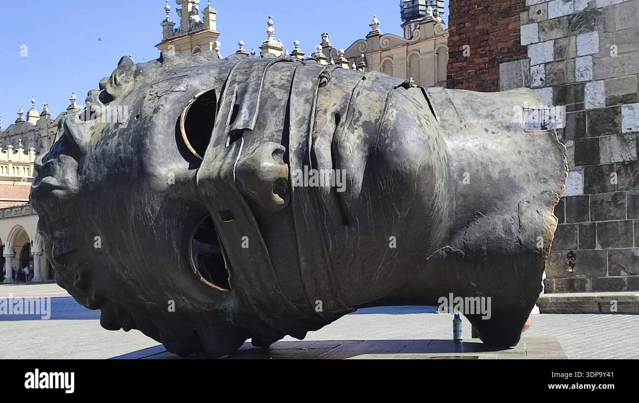 large-sculpture-head-eros-hi-res-stock-photography-and-images-alamy
