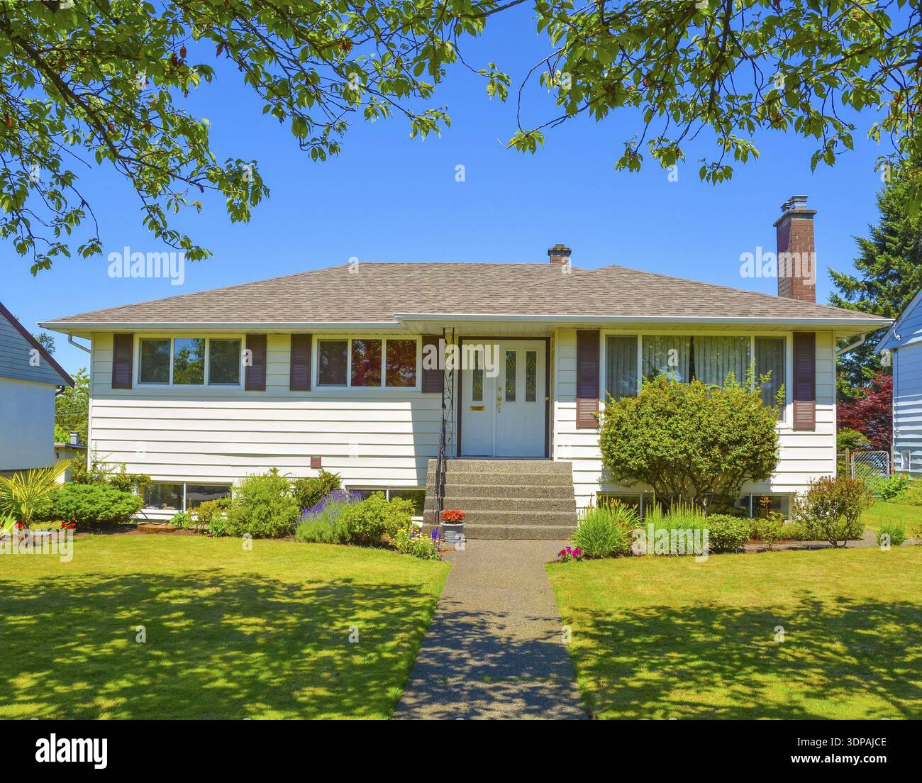 Average residential house in perfect neighbourhood. Family house with ...