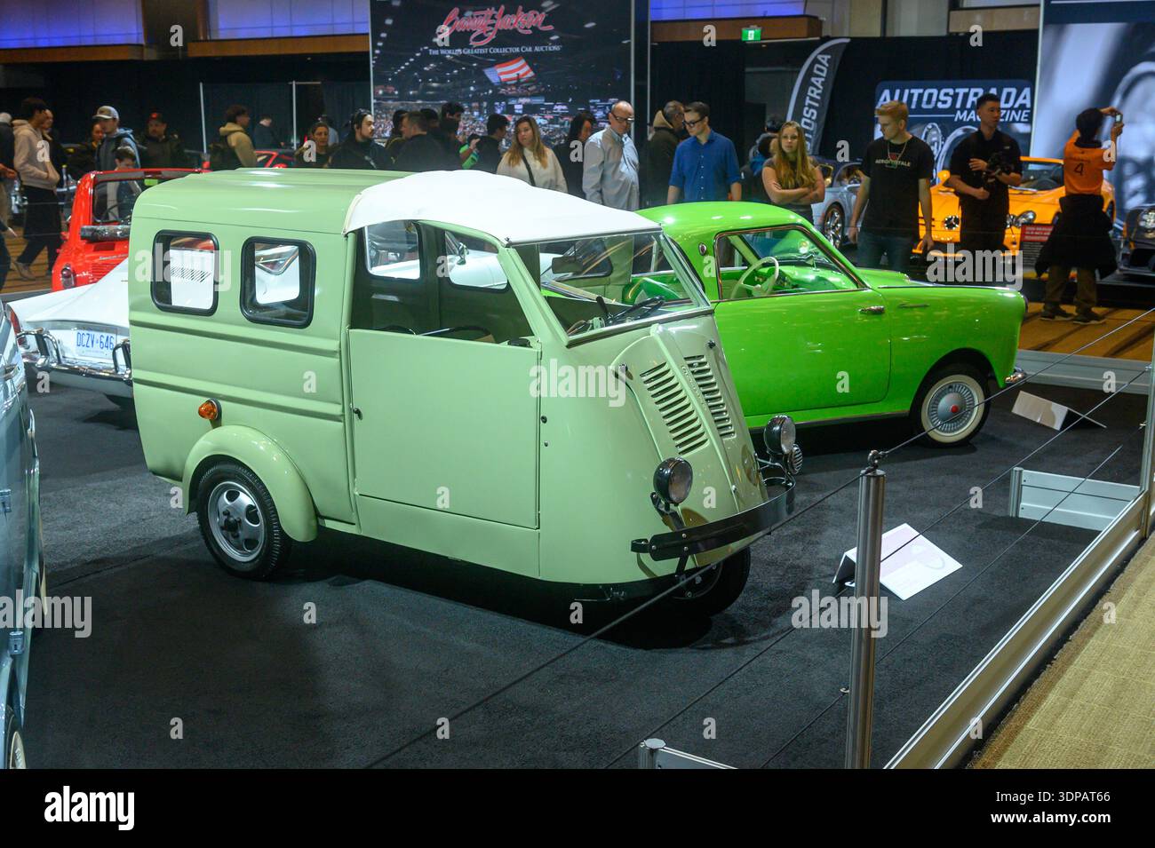 Microvan hi-res stock photography and images - Alamy