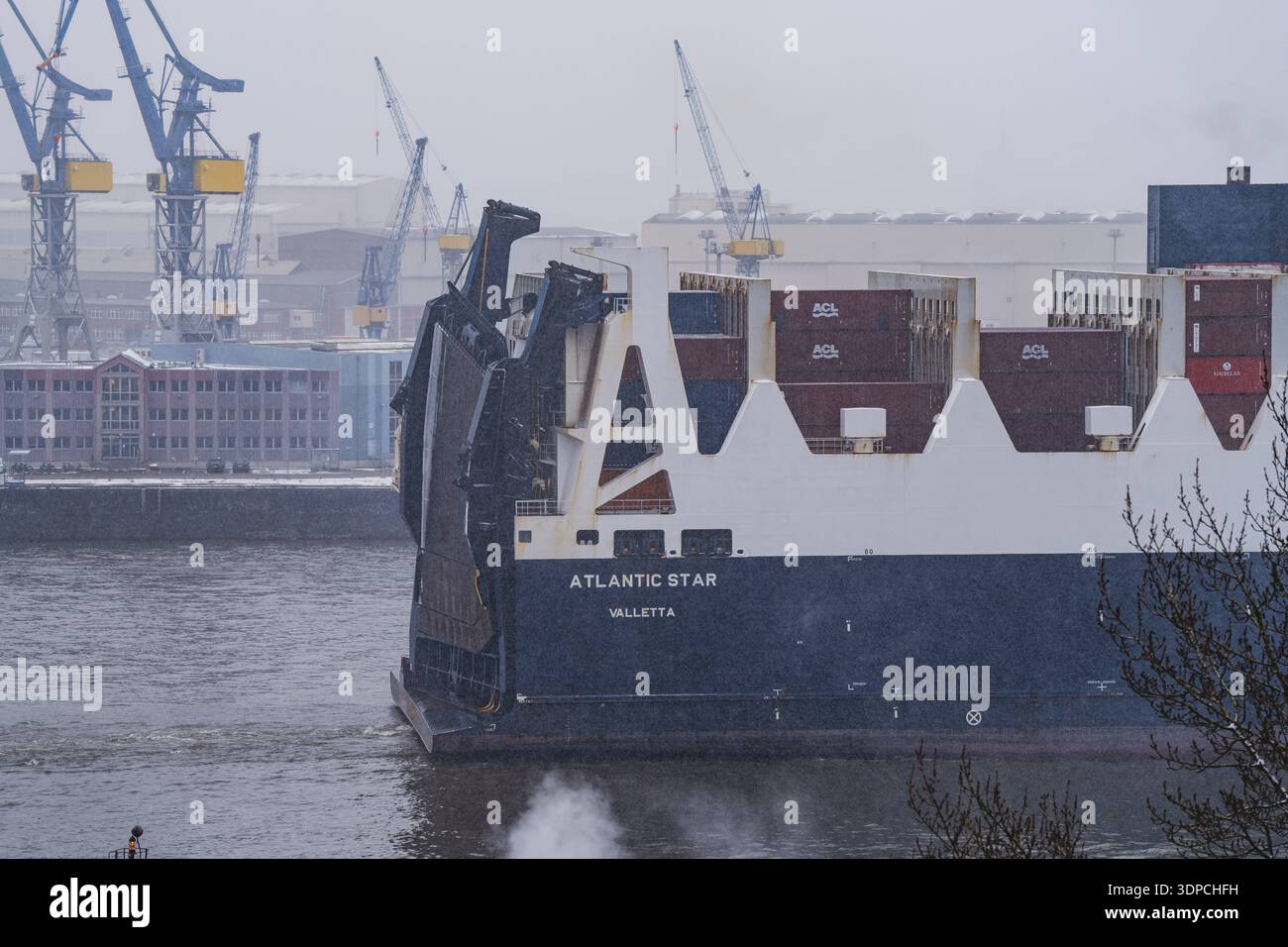 Deutschland: Hamburg, Autotransporter ATLANTIC STAR der Atlantic ...