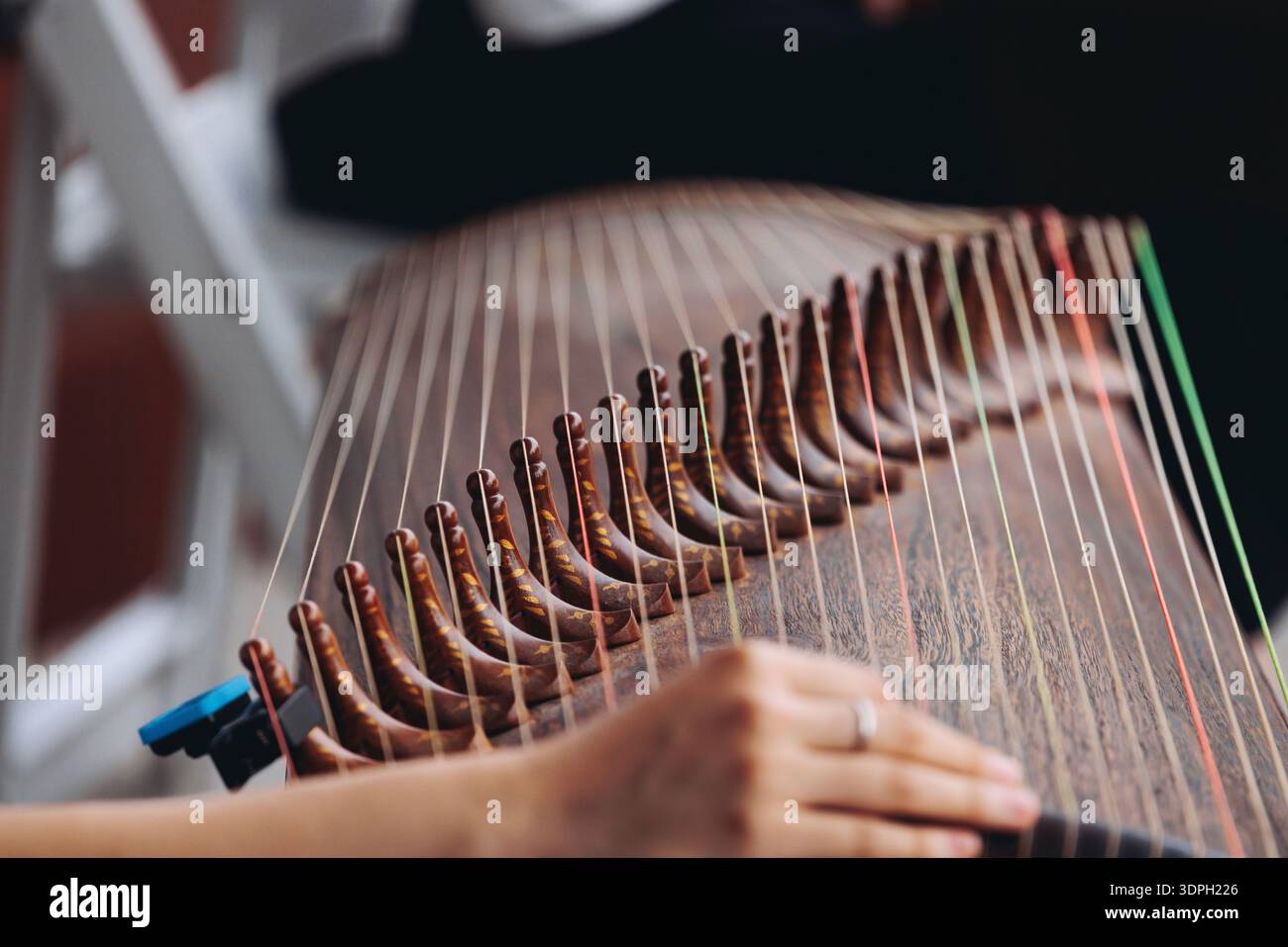 Horea Instrument Traditional Korean folk musical instrument Gayageum, female orchestra ...