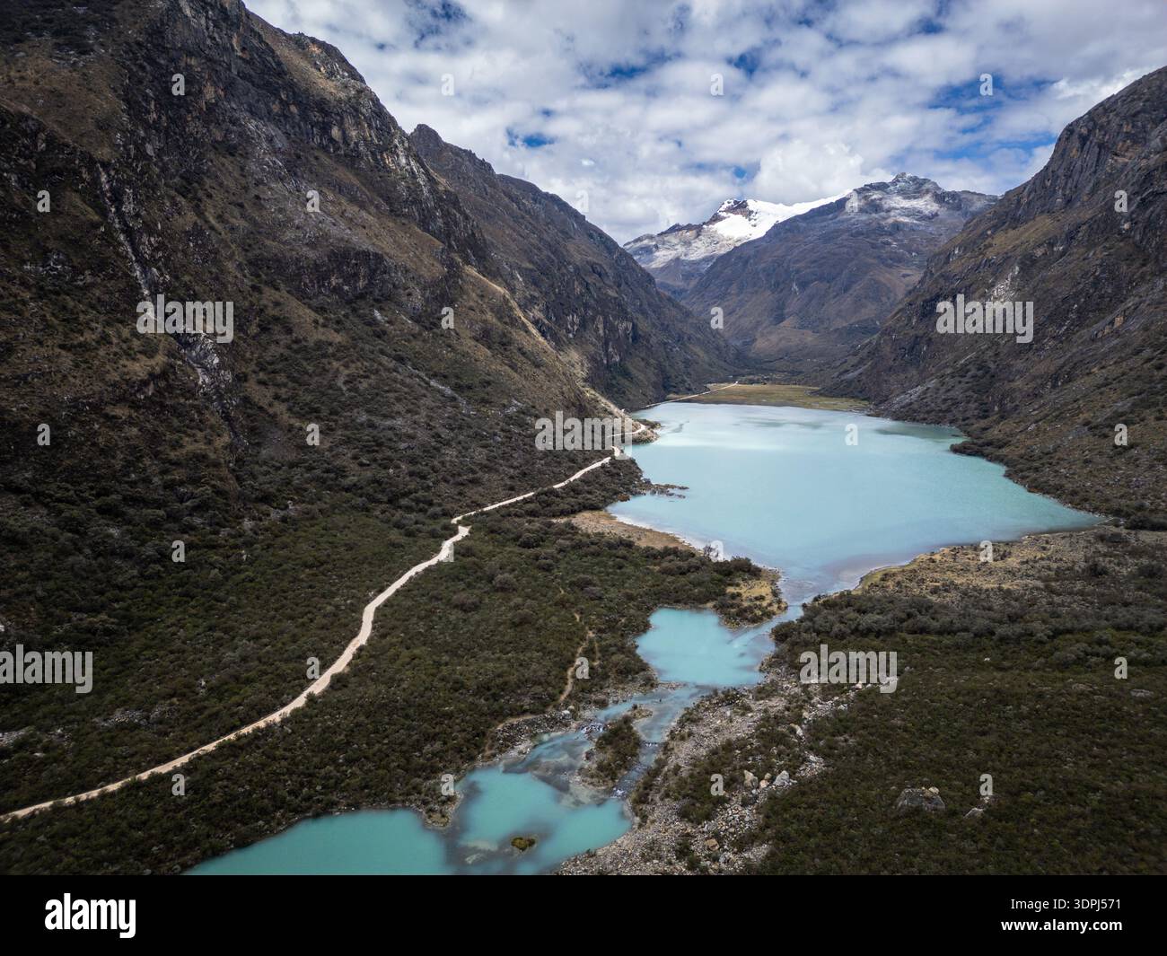 Huaraz, Peru: Aerial view of famous Llanganuco lake in Huascaran national park in the Cordillera blanca in the Andes, Peru Stock Photo